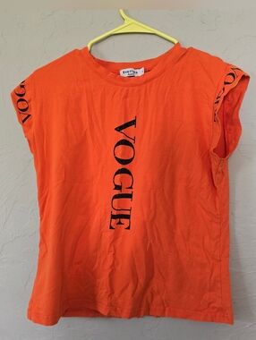 Vogue Women Blouse Size Small Evelynn Apparel